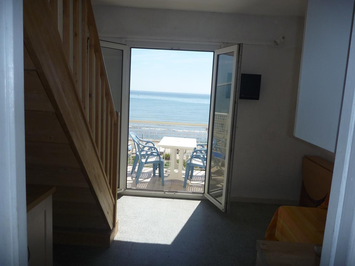 Le Surplage Hyeres Exterior photo